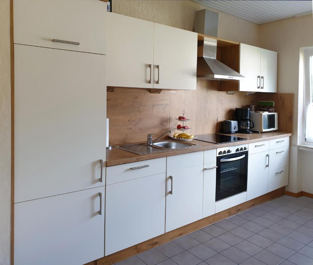 Ferienwohnung Christina Hinterweiler Экстерьер фото