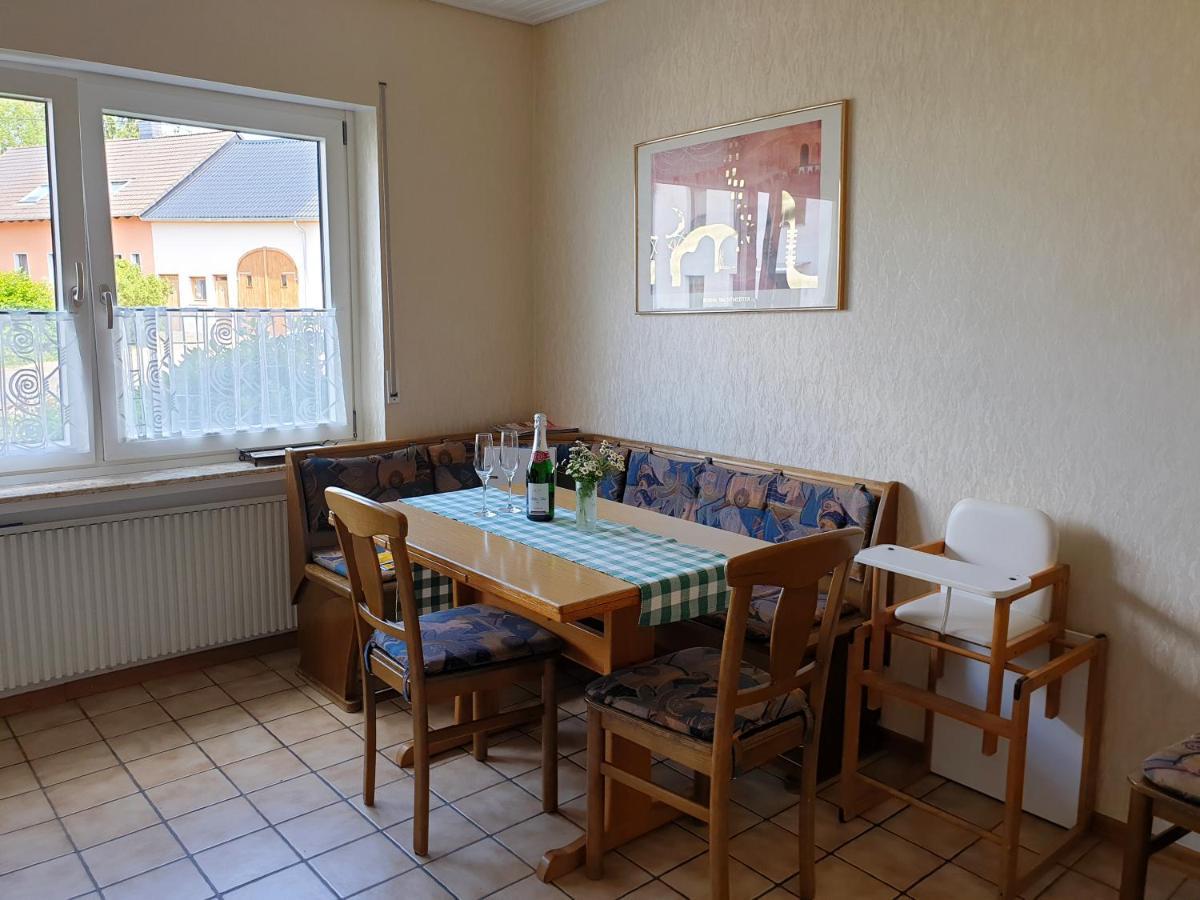 Ferienwohnung Christina Hinterweiler Экстерьер фото